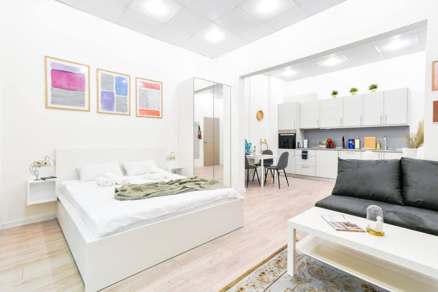 Duplex Condo Prime Location 2Bth 2 Studios โซเฟีย ภายนอก รูปภาพ