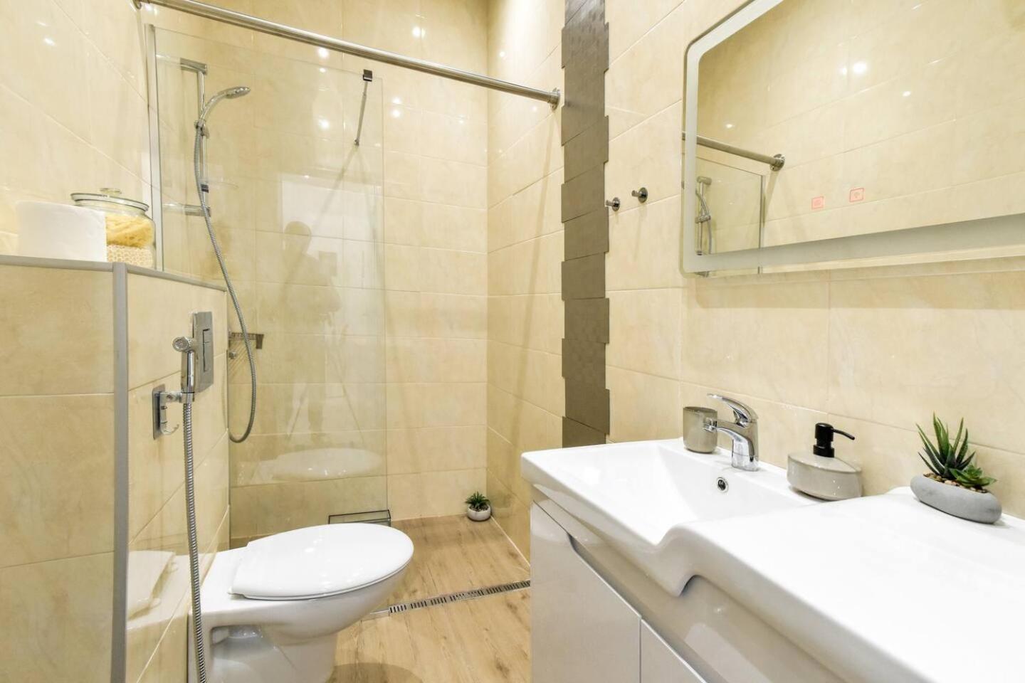 Duplex Condo Prime Location 2Bth 2 Studios โซเฟีย ภายนอก รูปภาพ