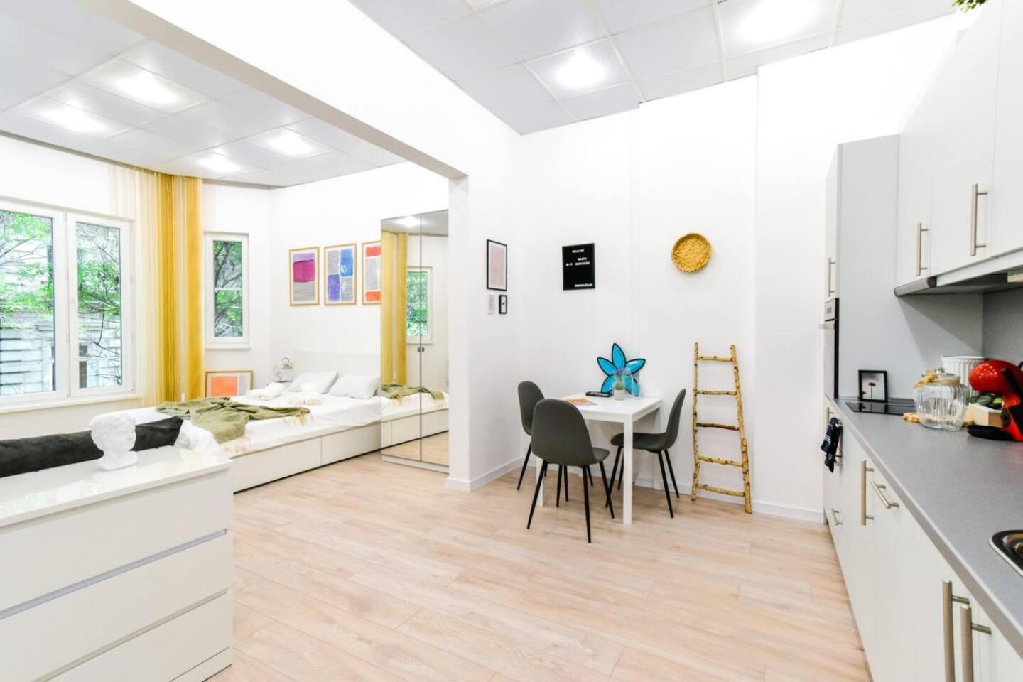 Duplex Condo Prime Location 2Bth 2 Studios โซเฟีย ภายนอก รูปภาพ